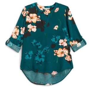 Daniel Rainn Koda Split Neck Top